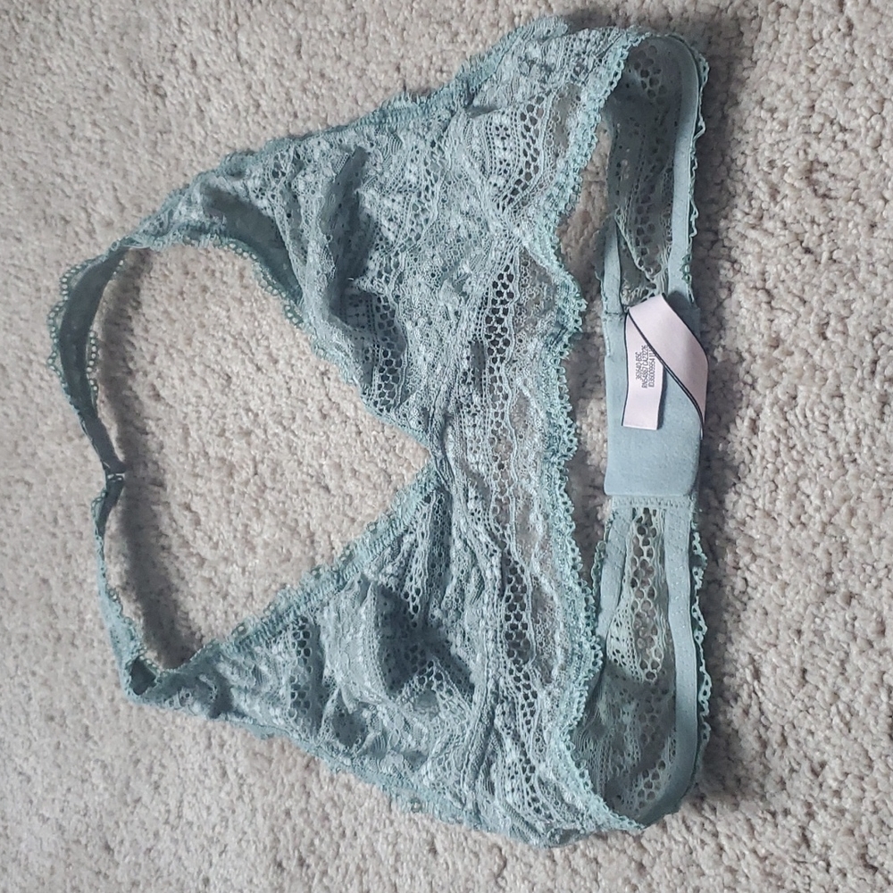 Victoria secret bralette in light green!